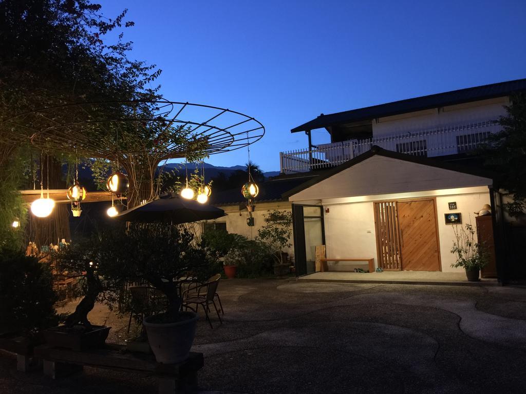 Hou Shan Ren Jia B&B 鹿野郷 エクステリア 写真